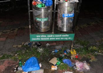 रत्नागिरीच्या जिल्हाधिकाऱ्यांना खरंच दिसत नाही का? 