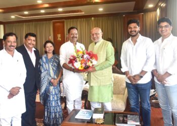 कोकणच्या विकासासाठी राज्यपालांना साकडे : बाळ माने