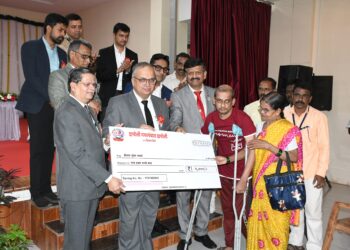 विधी सेवा महामेळाव्याचा साडेसतरा हजार लाभार्थ्यांना लाभ