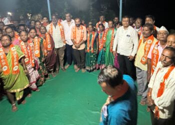 पुनस गाव विकासाच्या वाटेवर…!