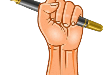 तीन भाषांची सक्ती करून बालपण हिरावून घेऊ नका!