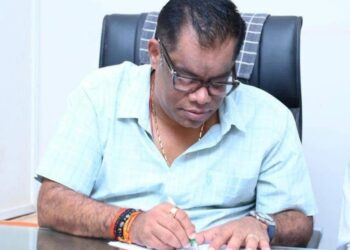 आ.सामंत यांचा दरबार म्हणजेच गतिमान कारभार!