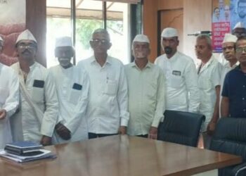 ईठ्ठला नाटकावर तात्काळ बंदी घाला!