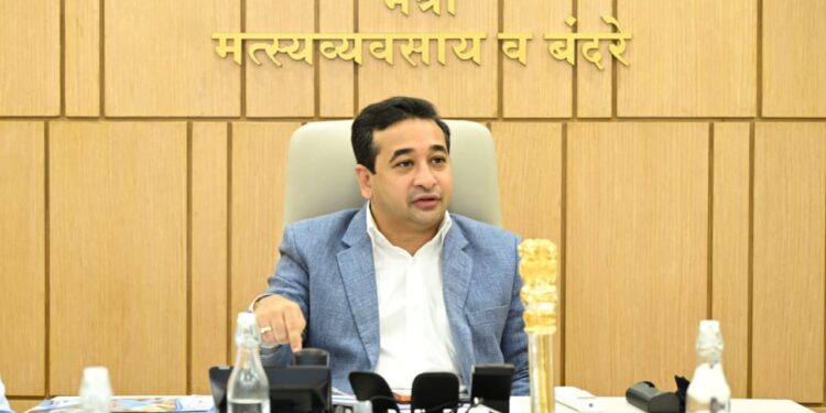 भगवती बंदर येथे क्रुझ टर्मिनल उभारणीला गती देणार : मंत्री नितेश राणे